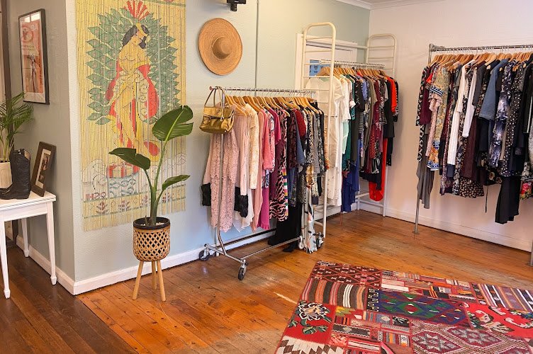The Wayside Chapel Op Shop Potts Point - op shop in Potts Point