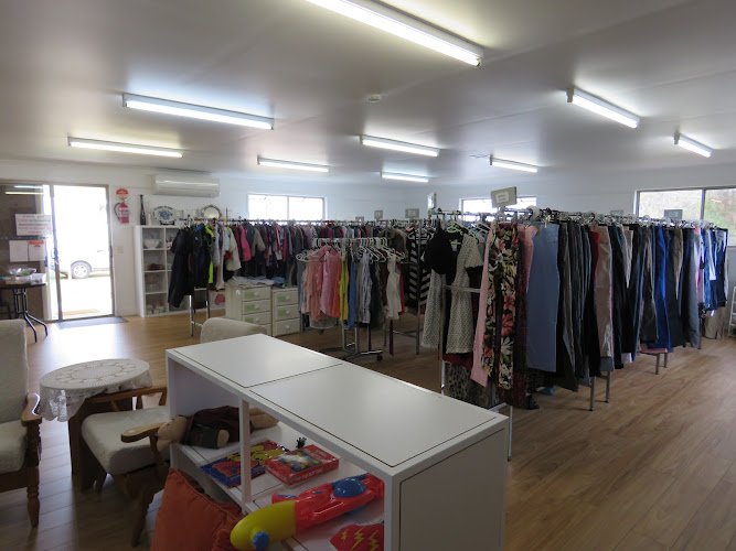 St Peter’s Op Shop, Mallacoota - op shop in Mallacoota