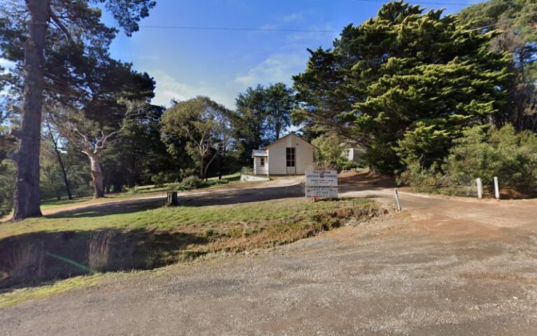 Bellbrae Op Shop and Bookroom - op shop in Bellbrae