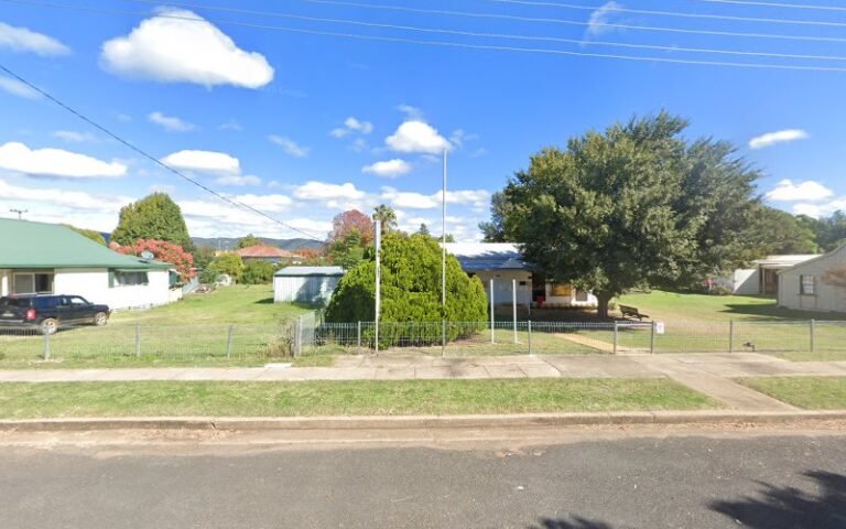 The Salvation Army Bingara - charity shop in Bingara
