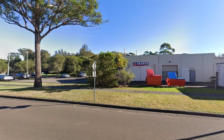 Salvation Army Green Point – Link Rd - op shop in Green Point