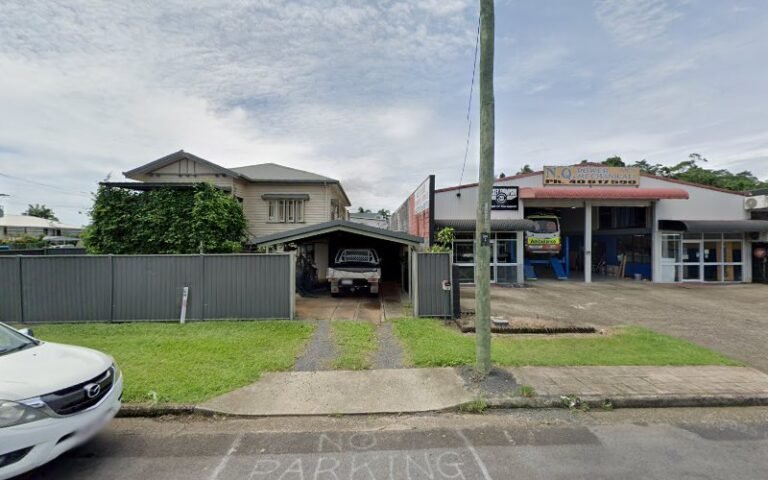 Innisfail Secondhand - charity shop in Innisfail
