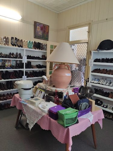 R.E.Serve charity shop-Maclean - charity shop in Maclean