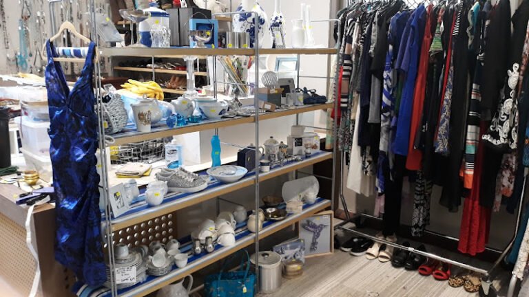 Solaris Cancer Care Op Shop Cottesloe - op shop in Cottesloe