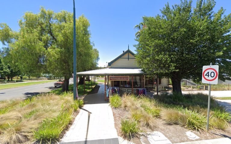 Peppercorn charity shop Wedderburn - charity shop in Wedderburn