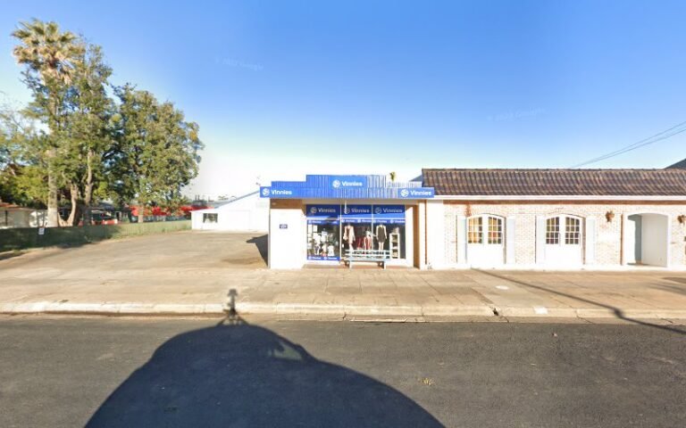 Vinnies Moree - charity shop in Moree