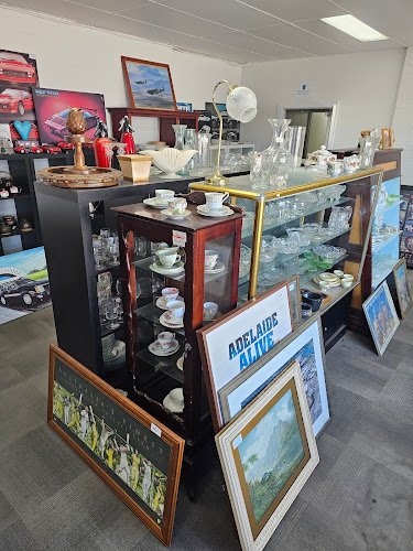 Parkers Secondhand Goods Warehouse Keswick
