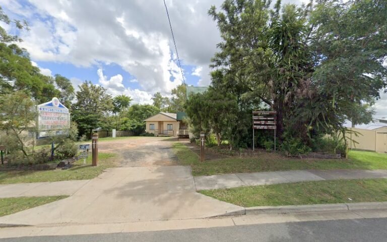 St Alban’s Op Shop Goodna - charity shop in Goodna