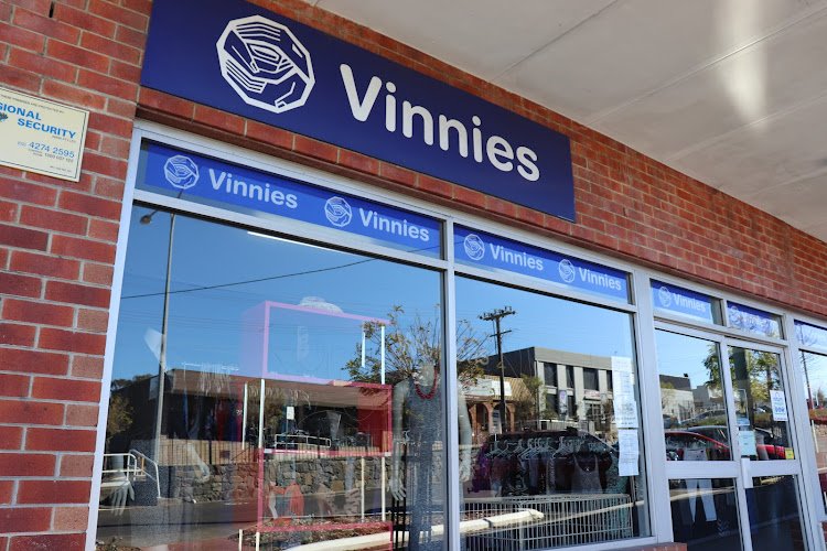 Vinnies Oak Flats - charity shop in Oak Flats