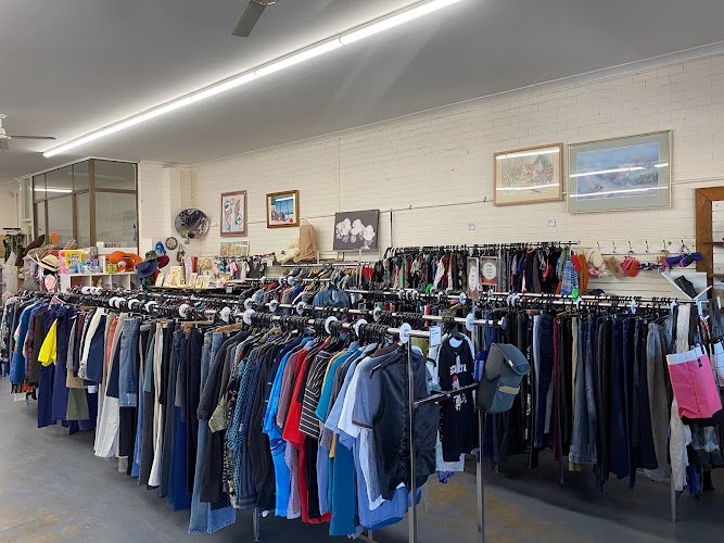 LifeHouse Care charity shop Toormina - charity shop in Toormina