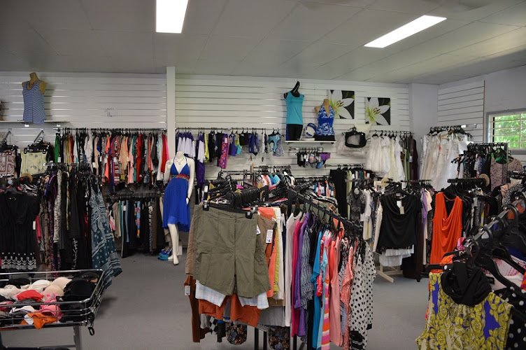 Lifeline Shop Tinana - charity shop in Tinana