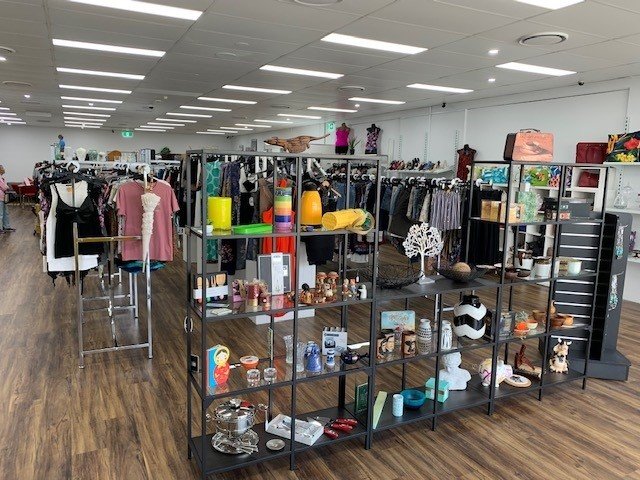 Mingary Care charity shop Warana - charity shop in Warana