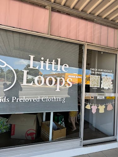 Little Loops Exchange Hyde Park - charity shop in Hyde Park