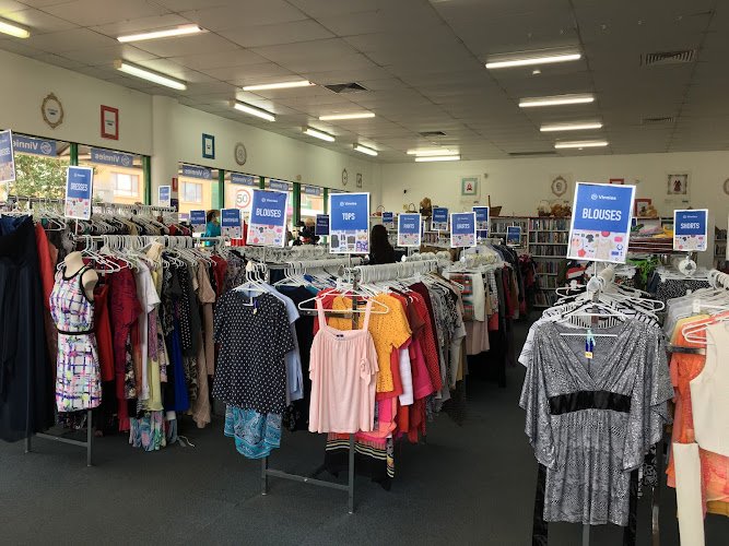 Vinnies Fairy Meadow - op shop in Fairy Meadow