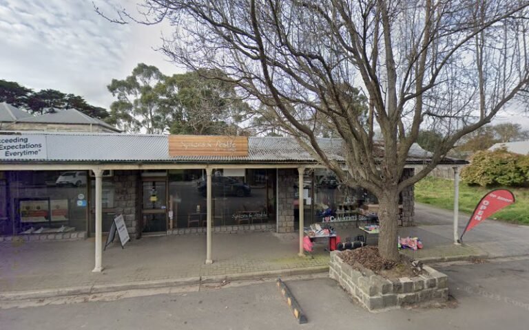 Charity’s Secret Op Shop Riddells Creek - op shop in Riddells Creek
