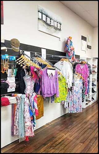 Lifeline Shop East Gosford
