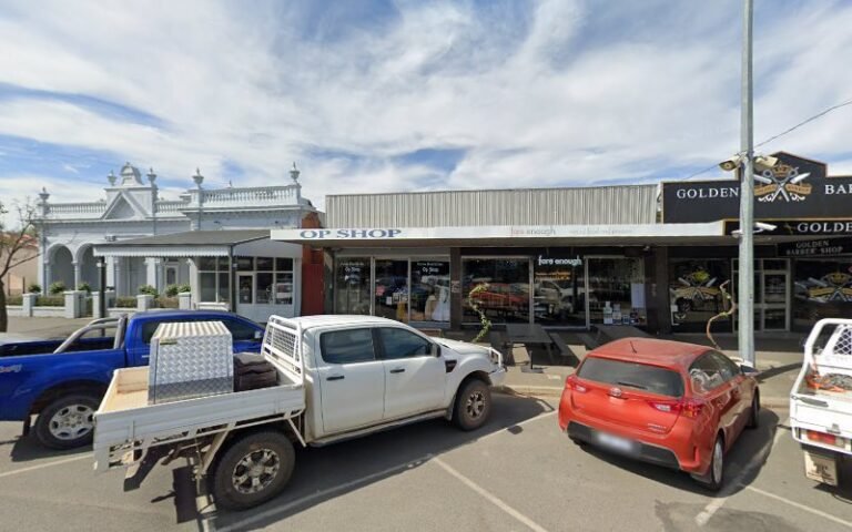 Bowerbird Op Shop (Euroa Health) - op shop in Euroa