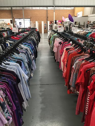 Wendouree Uniting Op Shop - op shop in Wendouree
