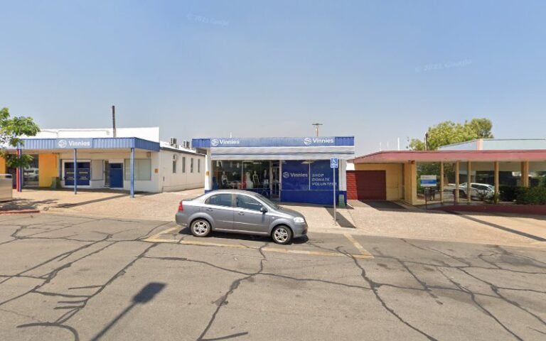 Vinnies Mount Isa City - op shop in Mount Isa City