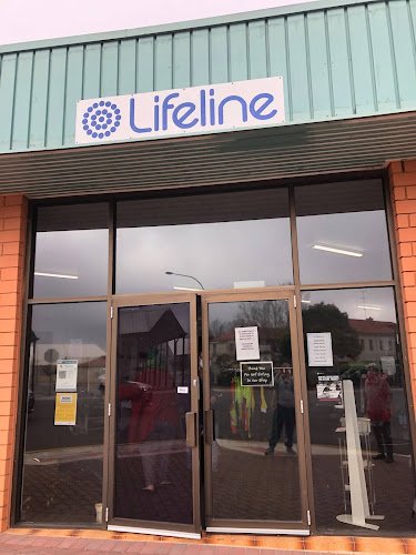 Lifeline Shop Naracoorte - op shop in Naracoorte