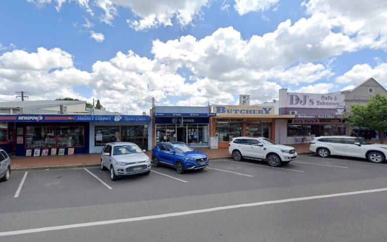 Vinnies Oberon - charity shop in Oberon