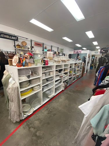Discovery Op Shop – Mt Evelyn Mount Evelyn