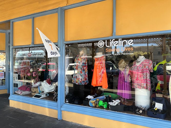 Lifeline Shop Port Fairy - charity shop in Port Fairy