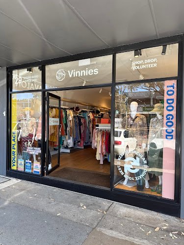 Vinnies Avalon Avalon Beach