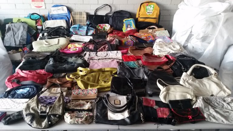 Australia’s Wastesavers Chelsea Heights - Charity Shop in Chelsea Heights
