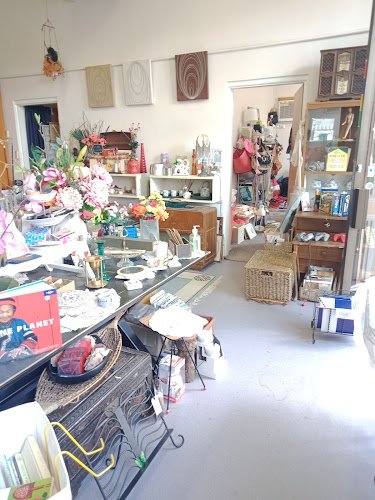 The Good Op Vintage and Antique Shop Boort - charity shop in Boort