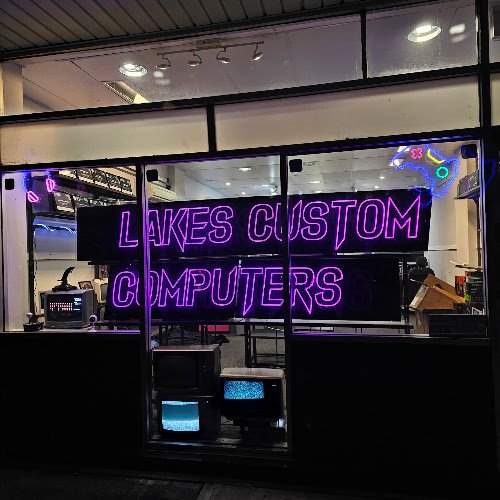 Lakes Custom Computers - op shop in Swansea