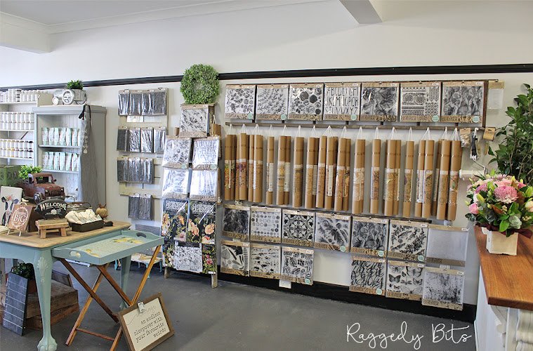 Raggedy Bits - op shop in North Richmond